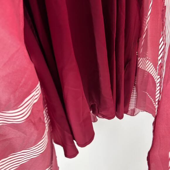 Charles Henry‎ Size S Dress Printed Mini Long Sleeve Dress V-Neck Burgundy Geo - Picture 6 of 13